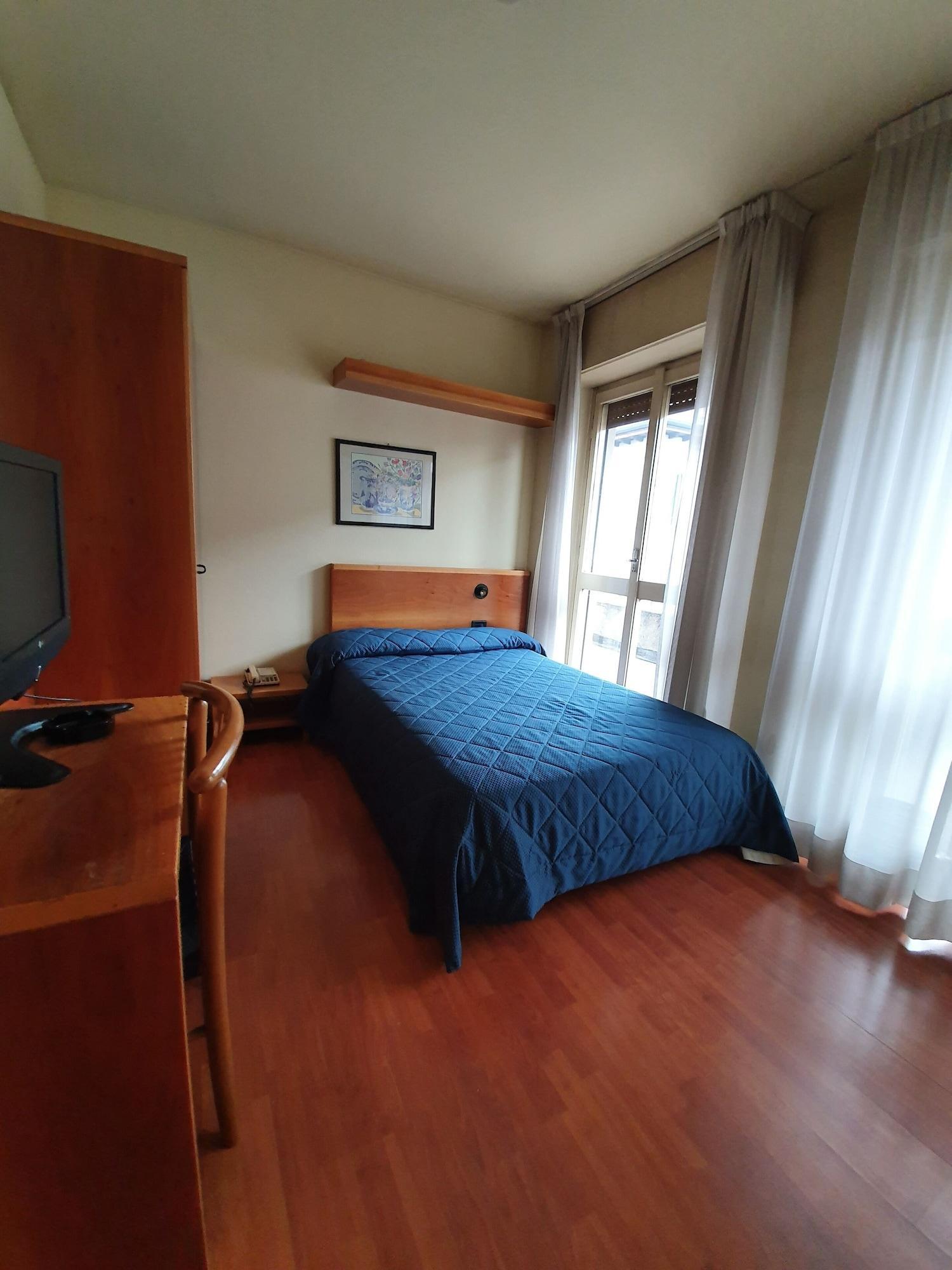 Hotel Selide Desio Exteriér fotografie