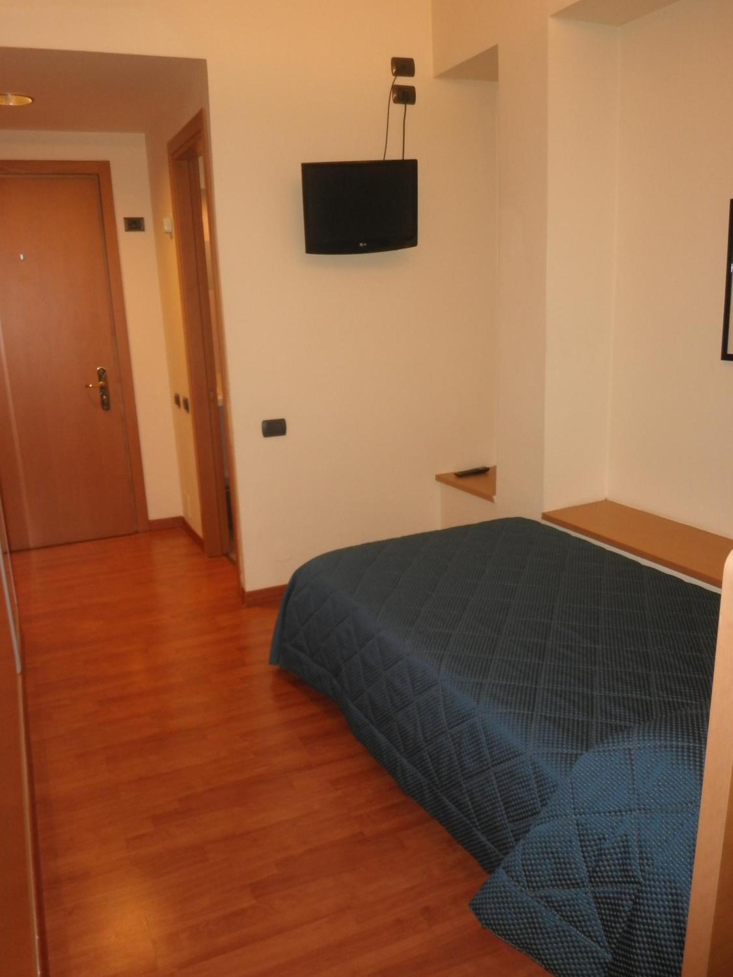 Hotel Selide Desio Exteriér fotografie